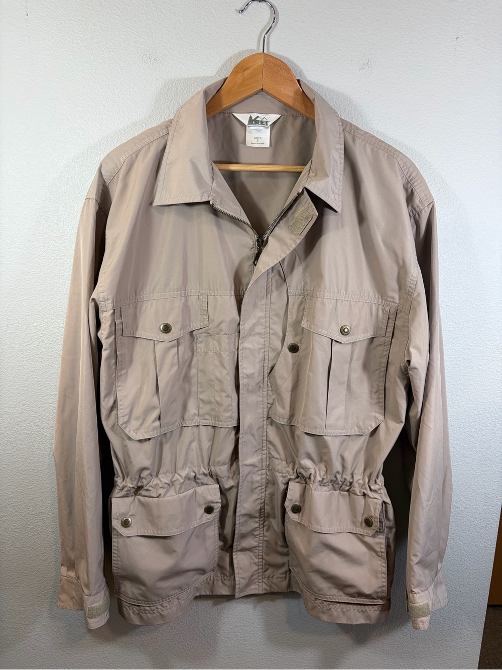 Vintage REI Lightweight Half Moon utility/hiking Jacket